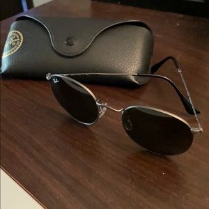 UNI-SEX Ray-Ban Round Metal Sunglasses